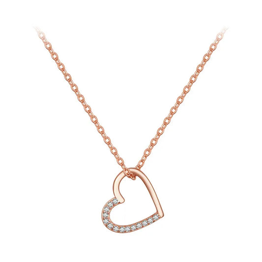 The shape of Love Heart Chain Necklace