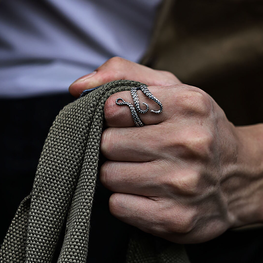Octopus Tentacle Adjustable Ring