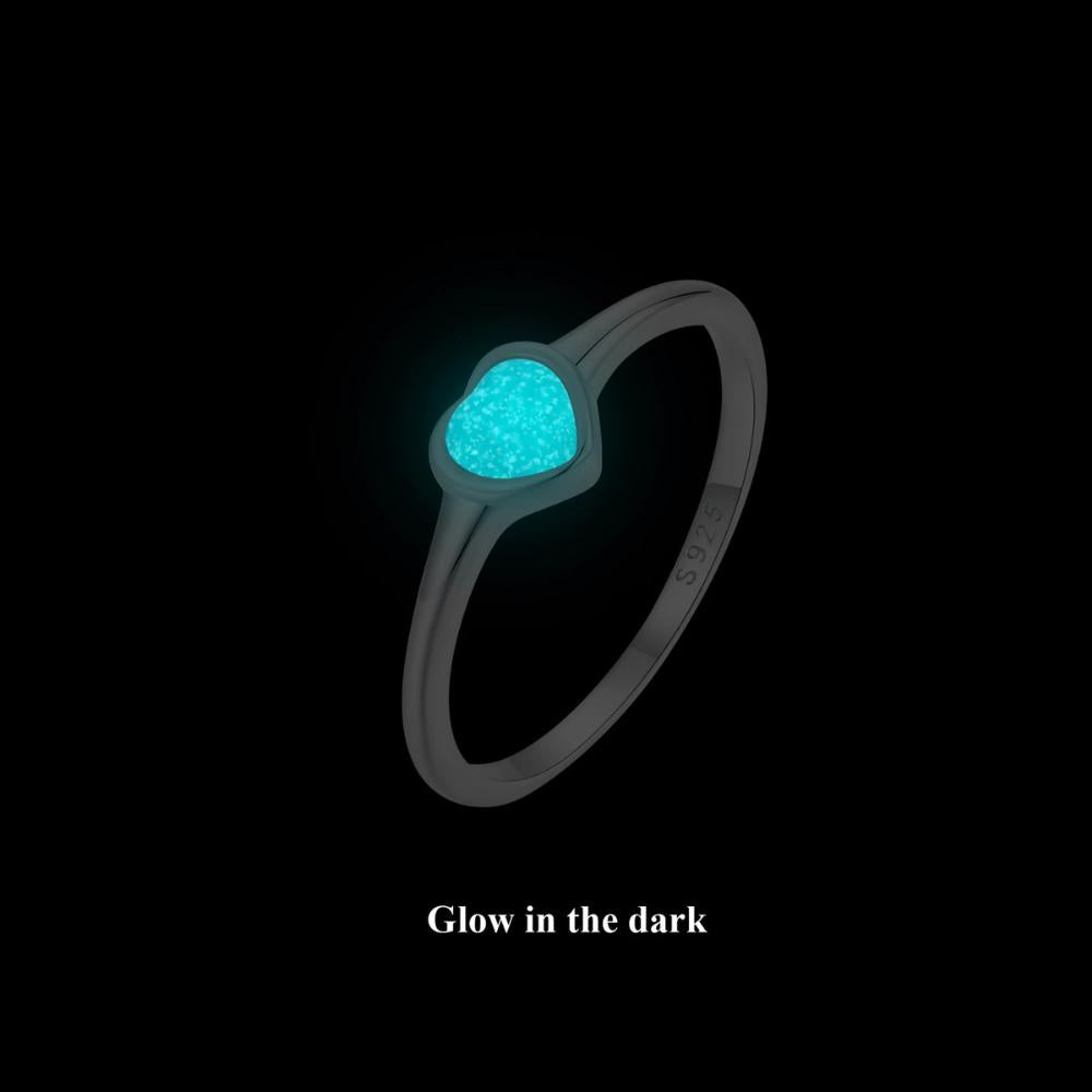 Luminous Heart Signet Ring