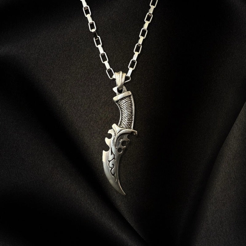 A Sword Pendant Necklace