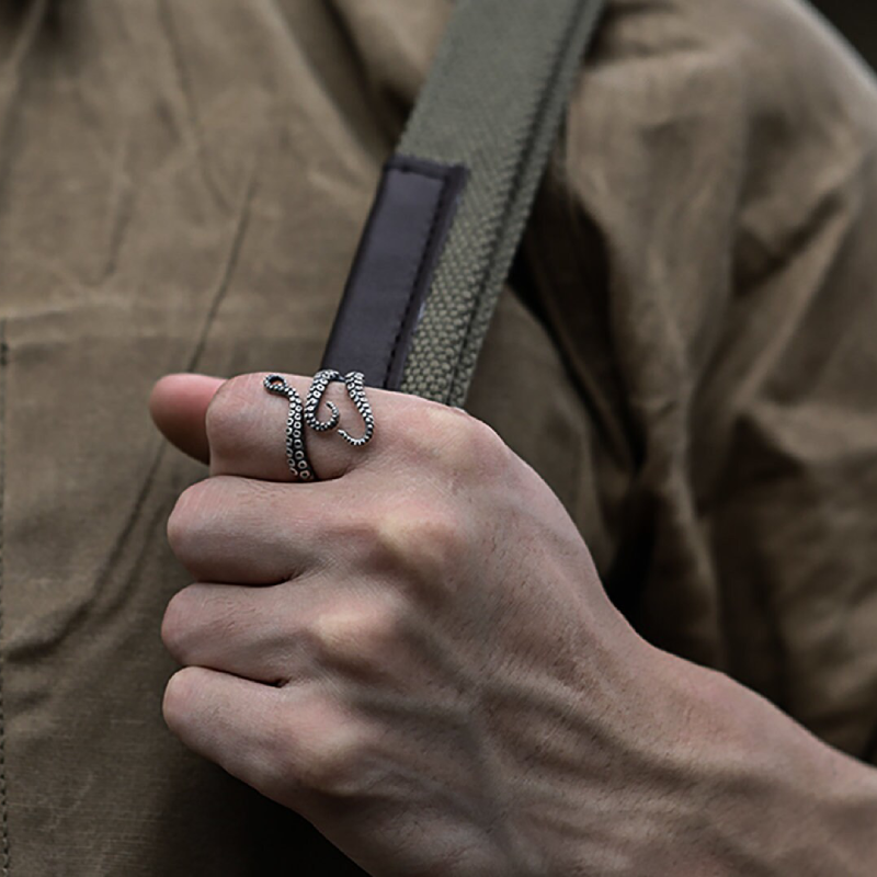 Octopus Tentacle Adjustable Ring